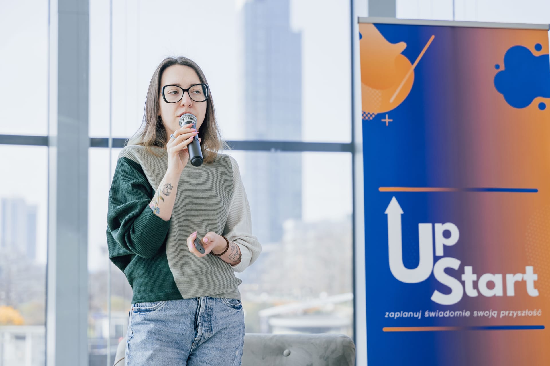 UP START-12.jpg